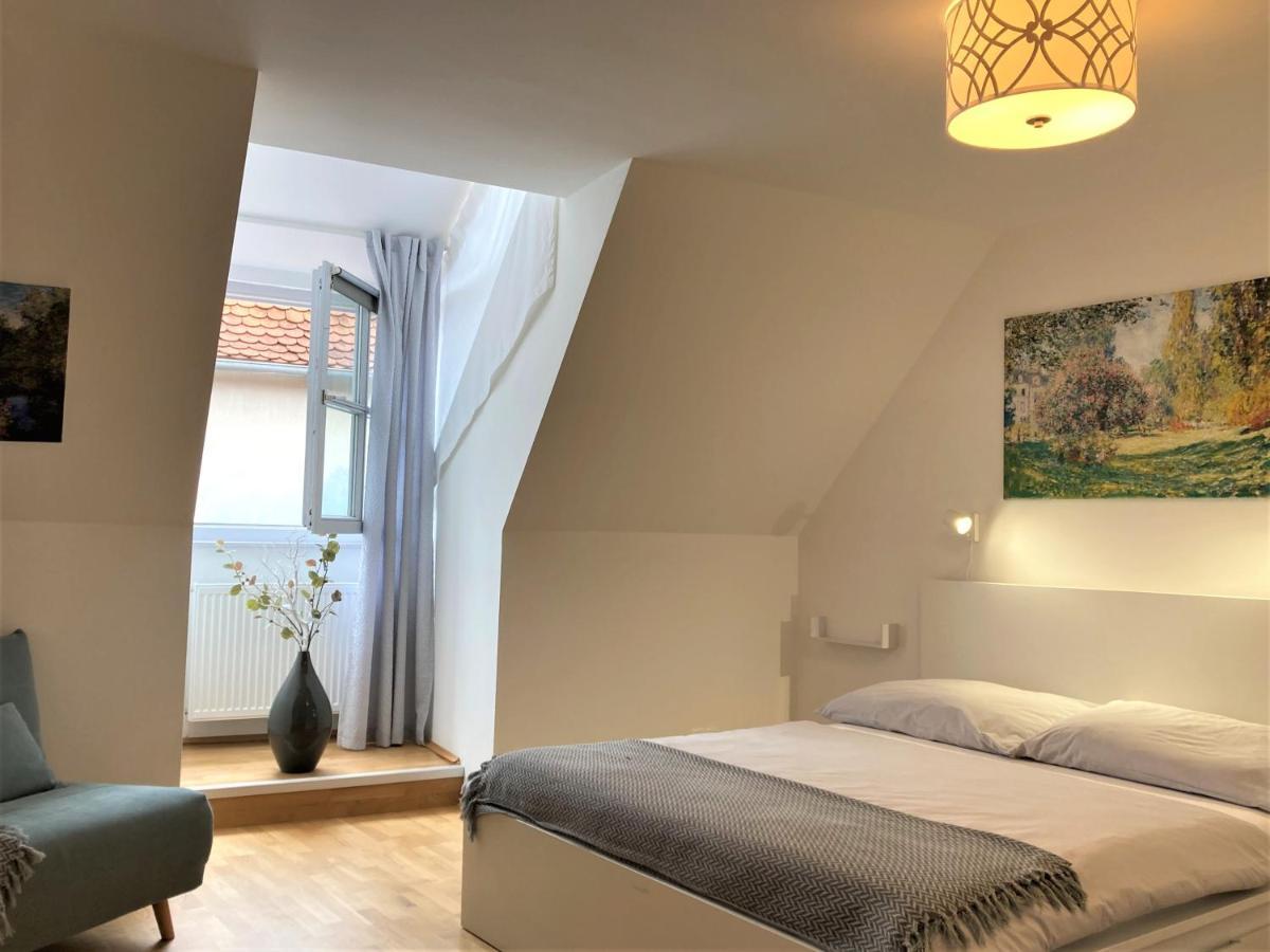 Carillon By Bestchoice - Old City - Self Check-In With Parking Option Graz Bagian luar foto