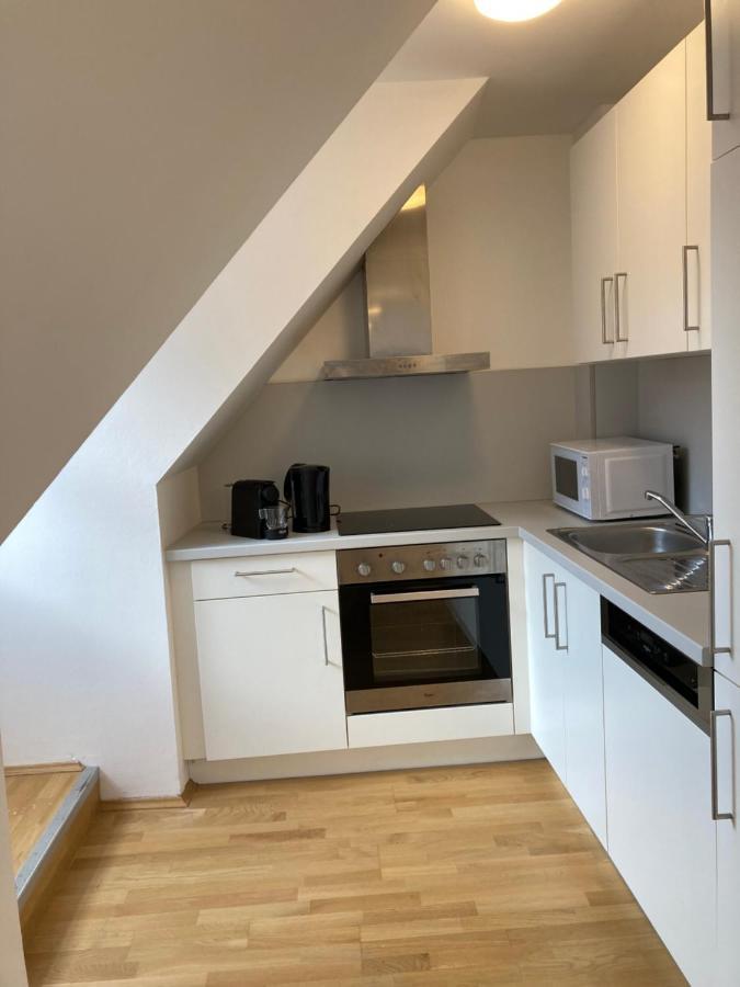 Carillon By Bestchoice - Old City - Self Check-In With Parking Option Graz Bagian luar foto