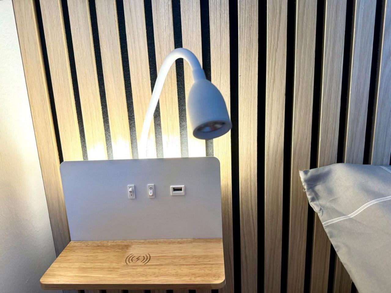 Carillon By Bestchoice - Old City - Self Check-In With Parking Option Graz Bagian luar foto